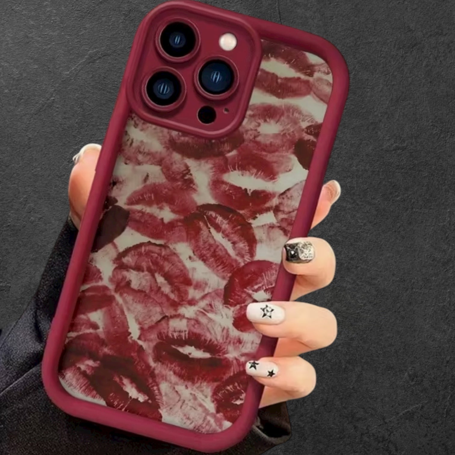 Husa Kisses Premium iPhone 14 Pro – Protectie completa si design elegant